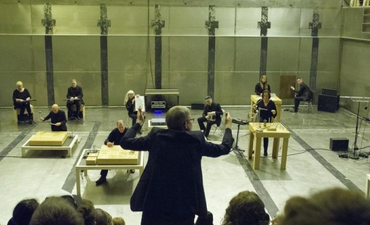 Tarek Atoui, WITHIN, Sentralbadet, Bergen Assembly, Norvège (2016) - Photo : Thor Brodreskift Tarek Atoui, WITHIN, Sentralbadet, Bergen Assembly, Norvège (2016) - Photo : Thor Brodreskift