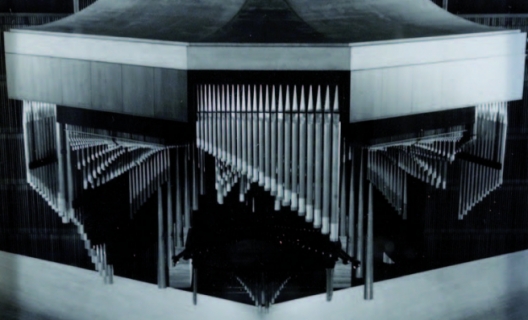 Trisha Donnelly - The Vibration Station (2002) Trisha Donnelly - The Vibration Station (2002)